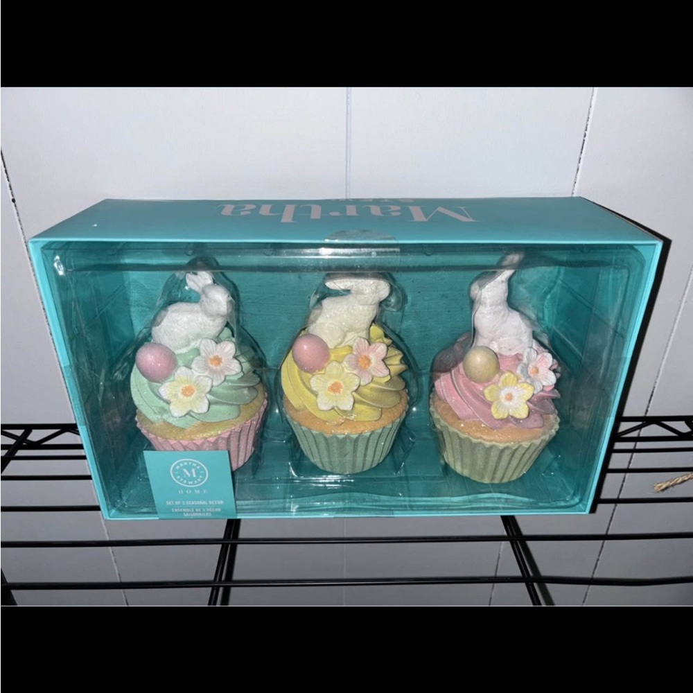 Martha Stewart Pastel Bunny Cupcake Set